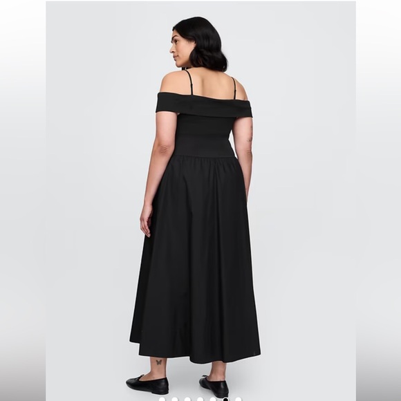 Gap Mixed Media Off-Shoulder Midi Dress - Picture 6 of 10